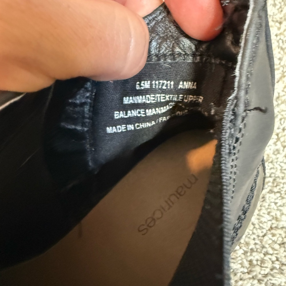 Black Casual Snow Slip-On Bootie - Picture 5 of 7